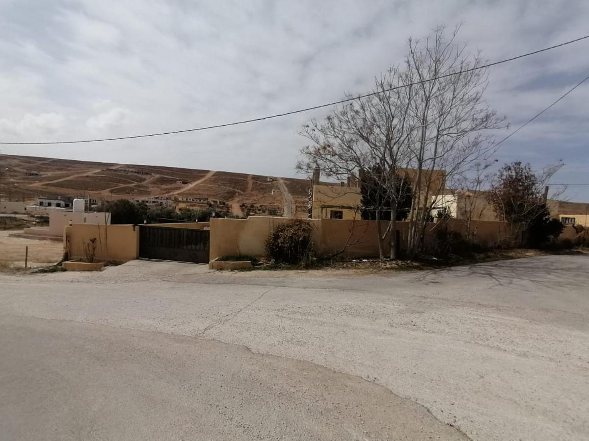 Farmer stay hostel Wadi Musa Exterior foto